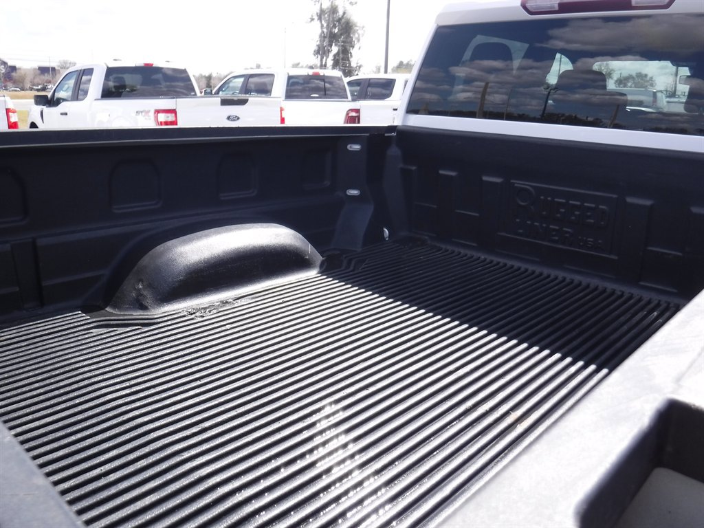 Used 2024 Chevrolet Silverado 2500 LT AWD/4WD image 5