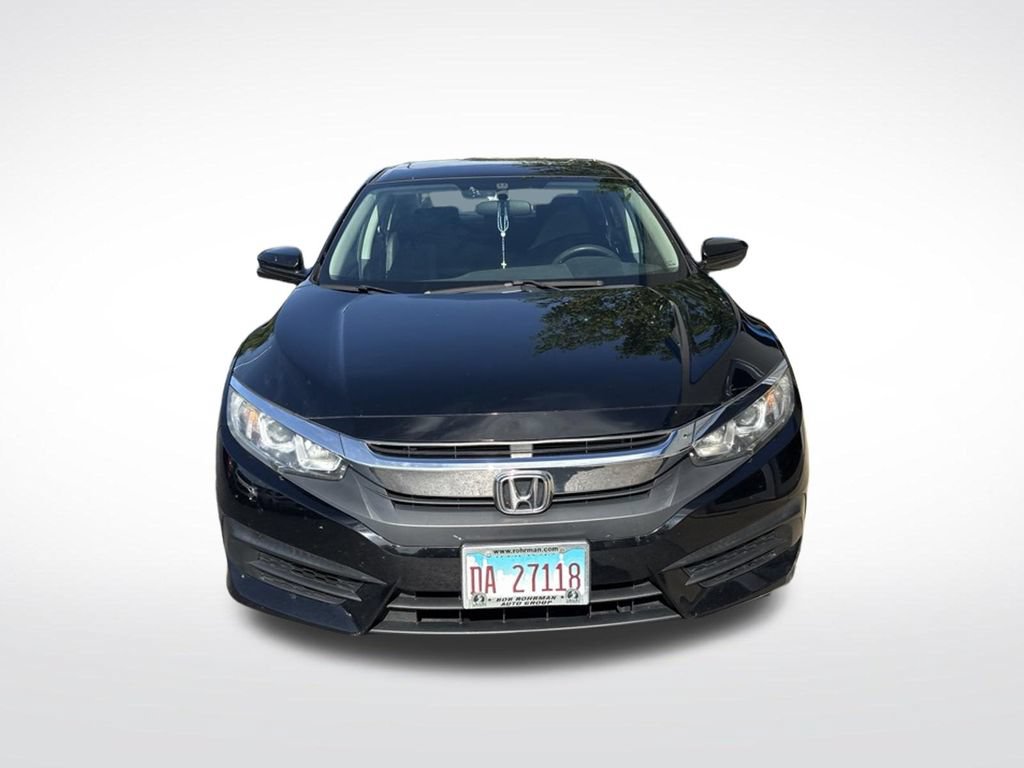 Used 2018 Honda Civic EX image 2