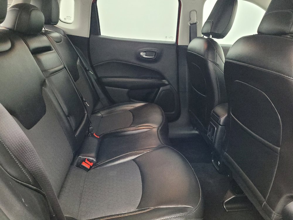 Used 2019 Jeep Compass Latitude image 19