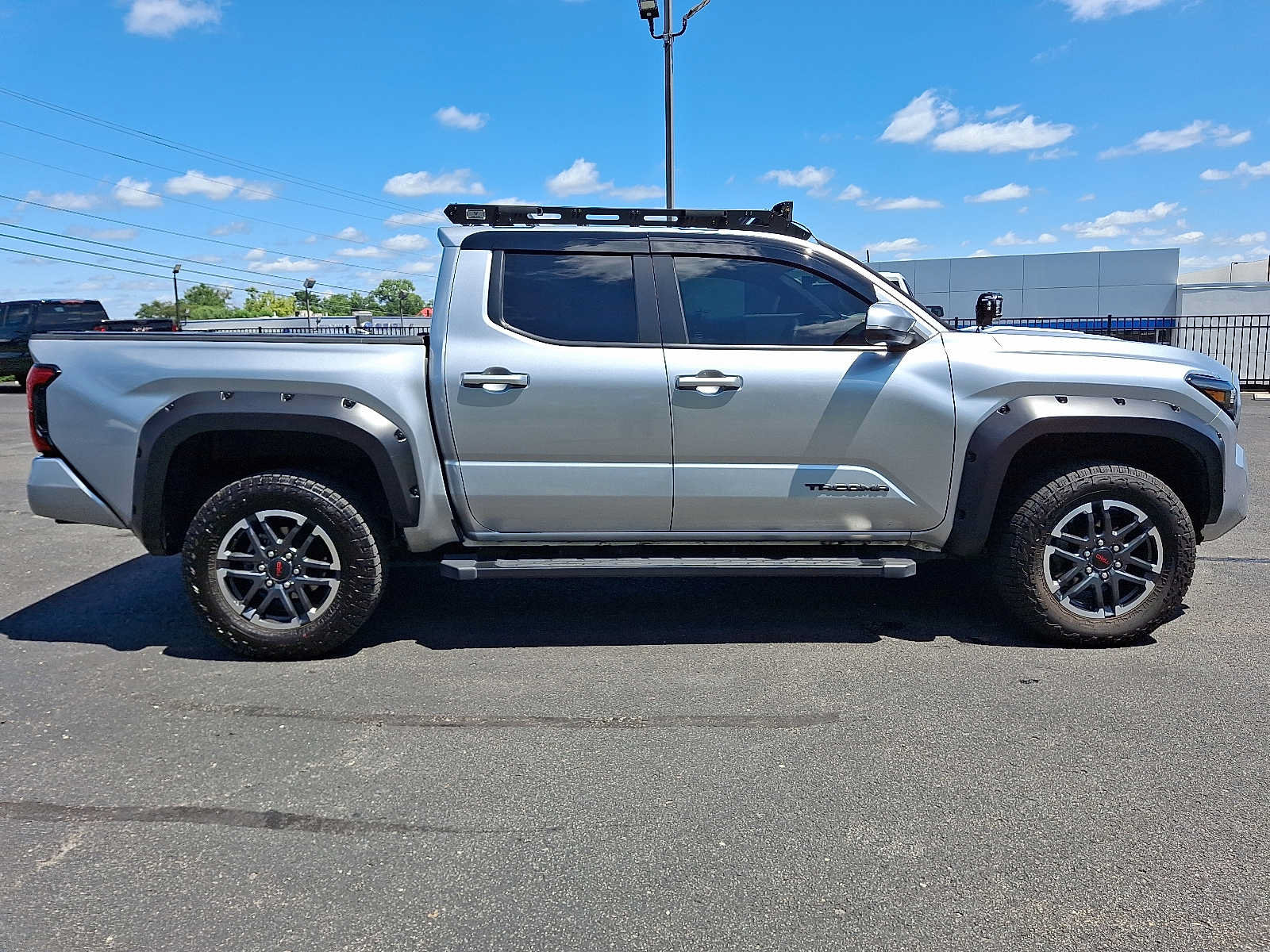 Used 2024 Toyota Tacoma TRD Sport w/ TRD Sport Upgrade Package AWD/4WD image 7