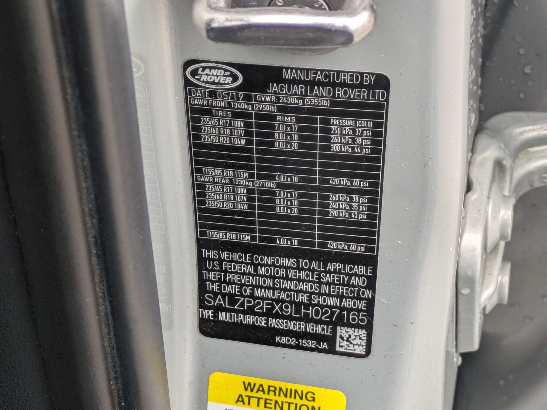 Used 2020 Land Rover Range Rover Evoque SE image 35