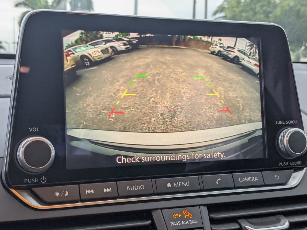 Used 2025 Nissan Altima 2.5 SR image 18