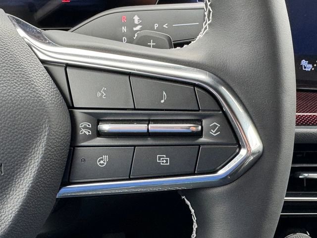 New 2026 Chevrolet Traverse Z71 w/ Driver Confidence Package image 16