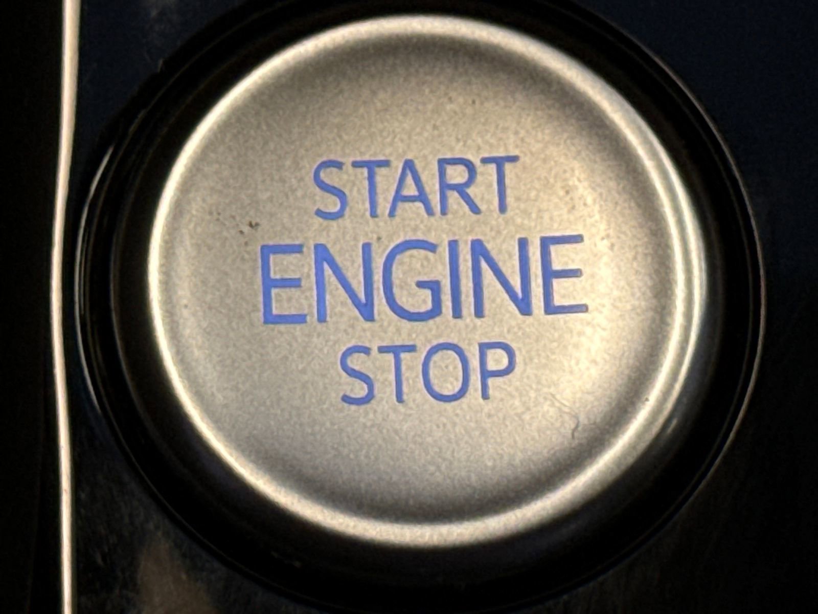 Certified 2024 Volkswagen Taos SE image 37