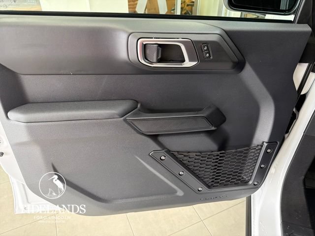 New 2025 Ford Bronco Badlands w/ Sasquatch Package AWD/4WD image 13