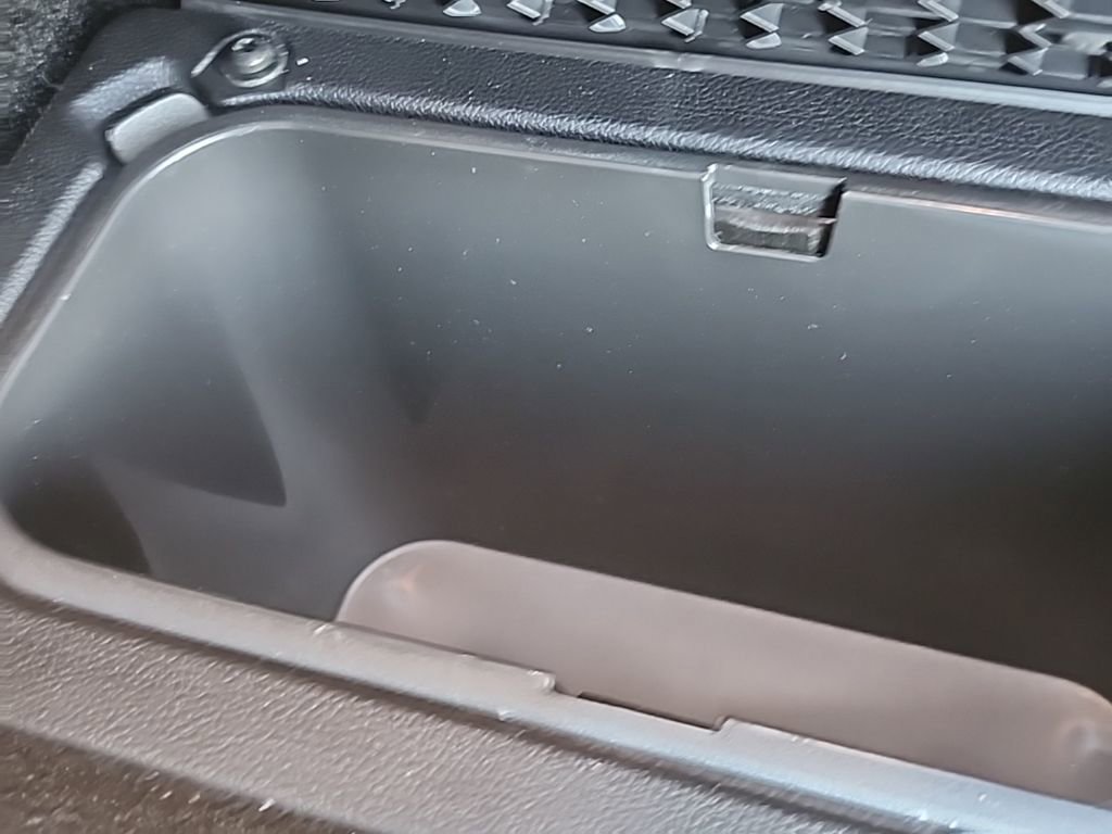 Certified 2016 RAM 1500 Express image 22