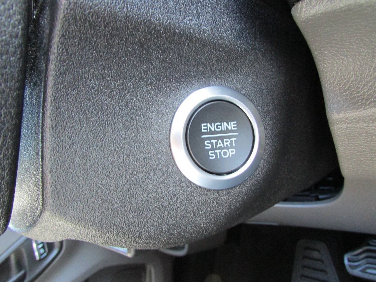 Used 2026 Ford Transit 350 XLT RWD image 23