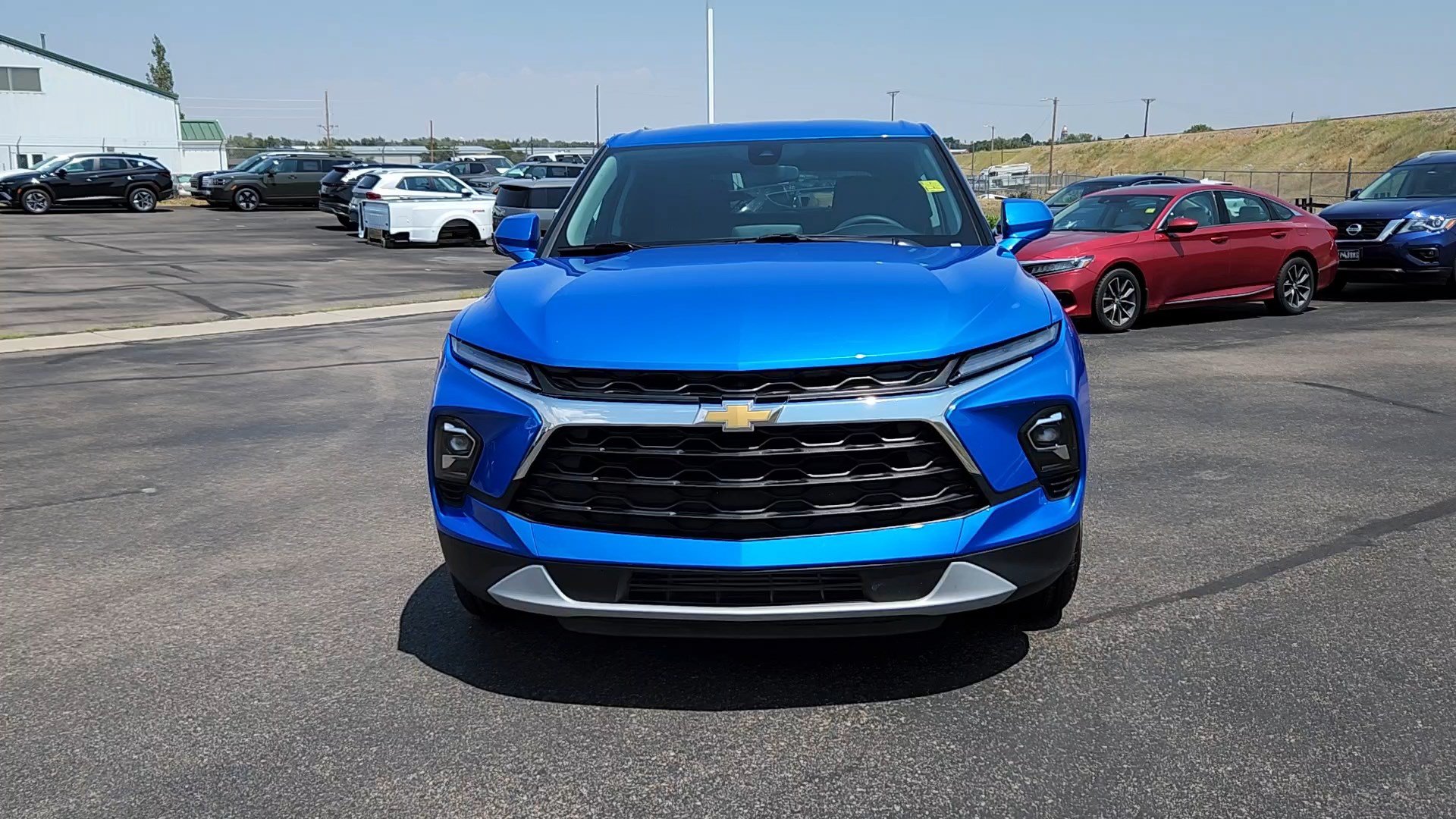 Used 2025 Chevrolet Blazer LT AWD/4WD image 4