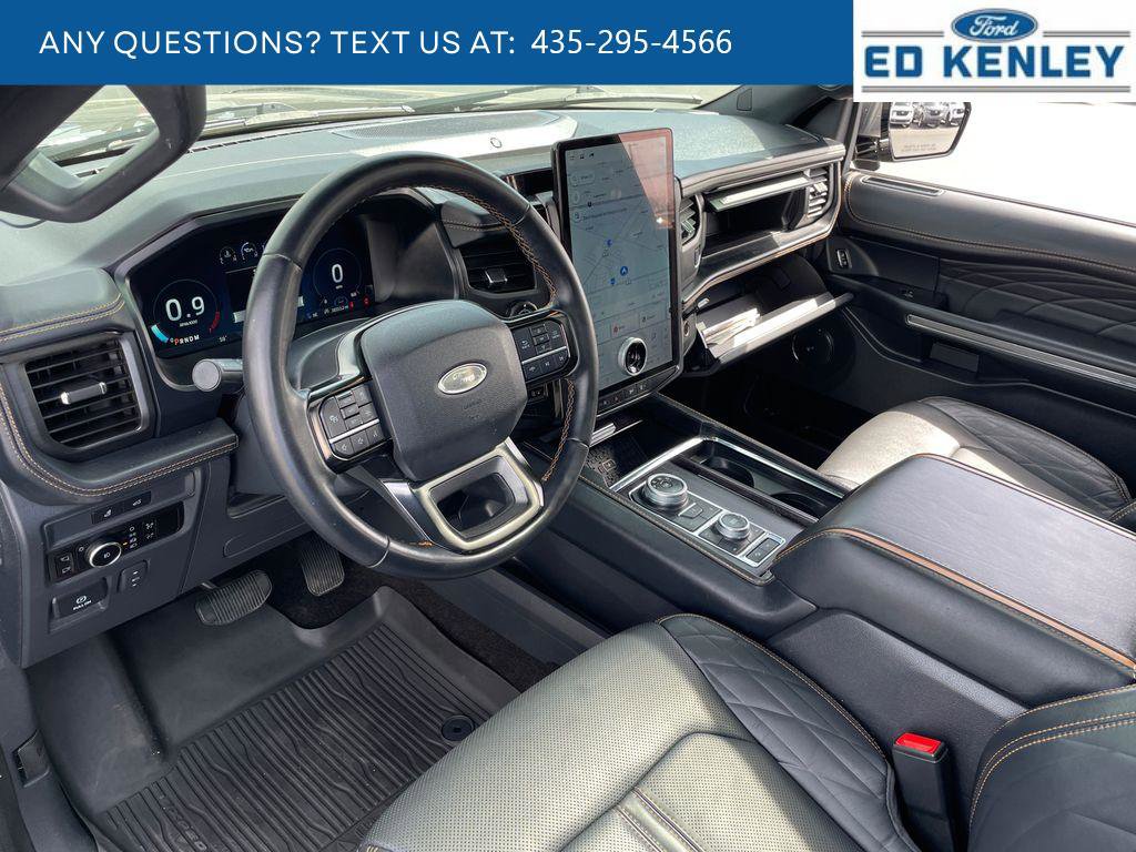 Used 2023 Ford Expedition Max Platinum AWD/4WD image 4