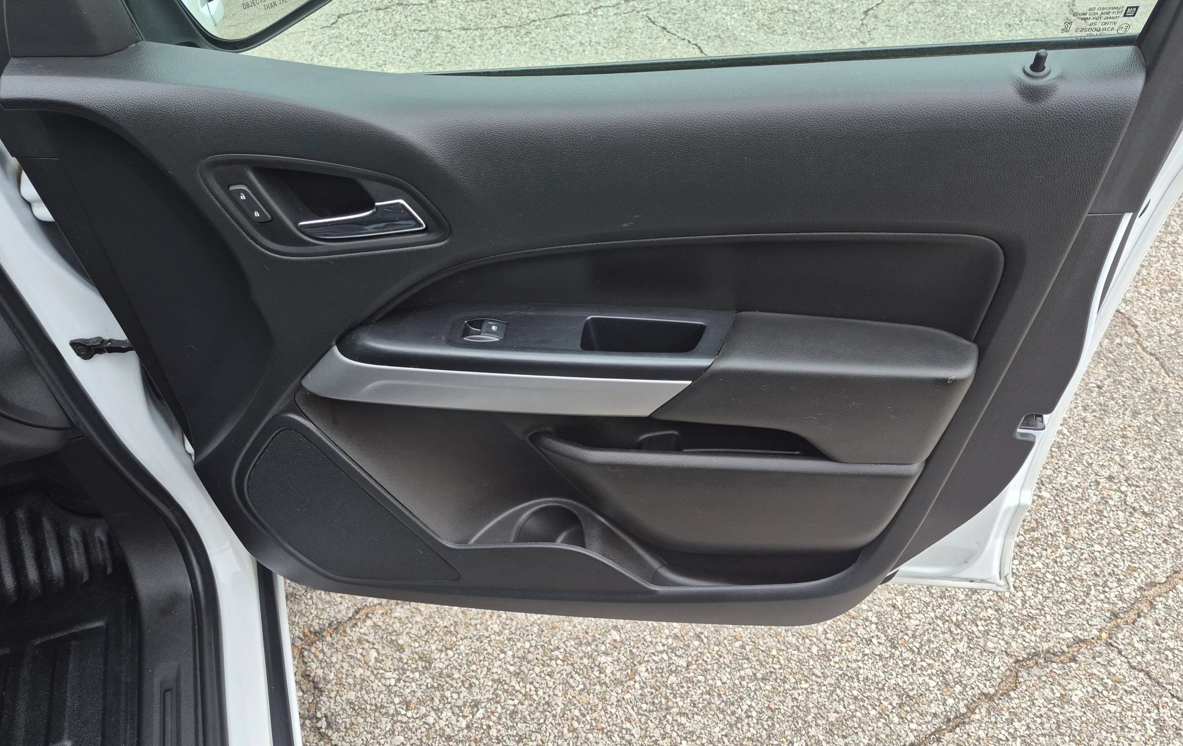 Used 2021 Chevrolet Colorado LT w/ Fleet Safety Package RWD image 11