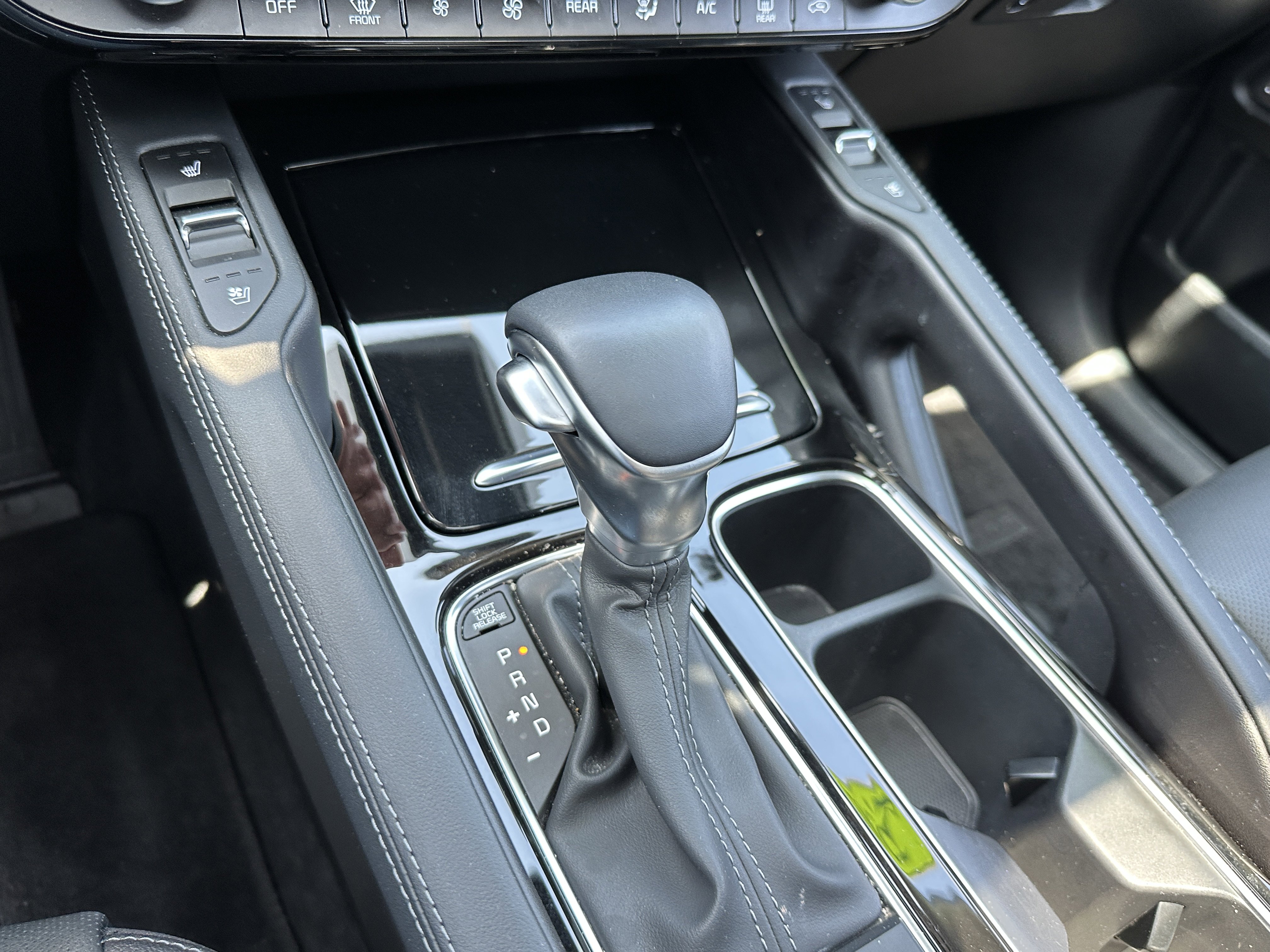 Certified 2025 Kia Telluride EX FWD image 34