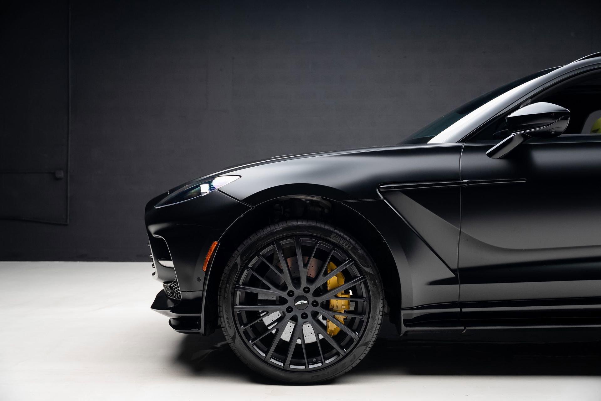 Used 2023 Aston Martin DBX 707 image 18