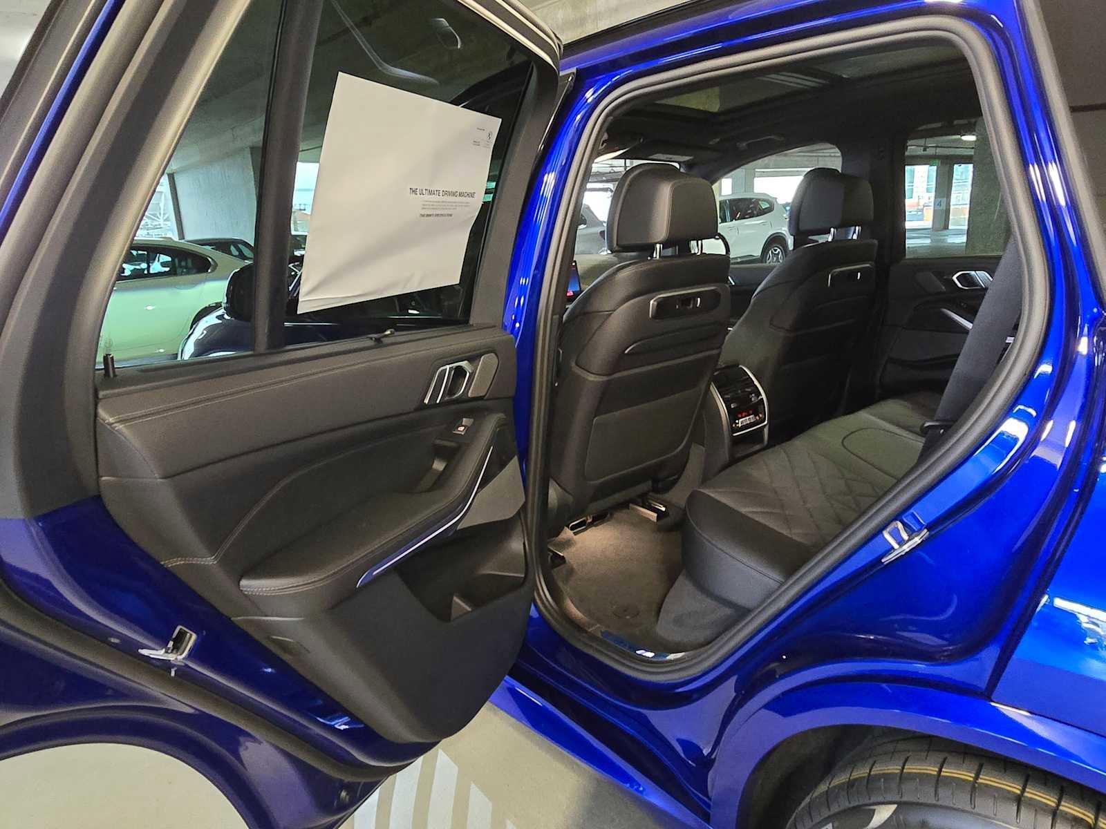 New 2026 BMW X5 M60i w/ Executive Package image 24