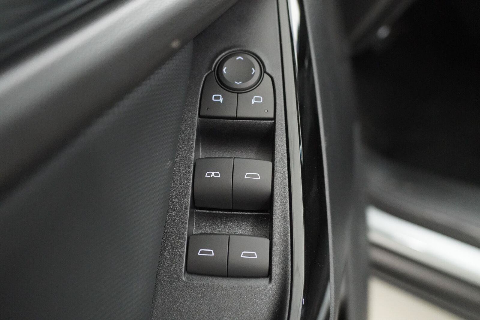 New 2027 Chevrolet Equinox LT FWD image 21