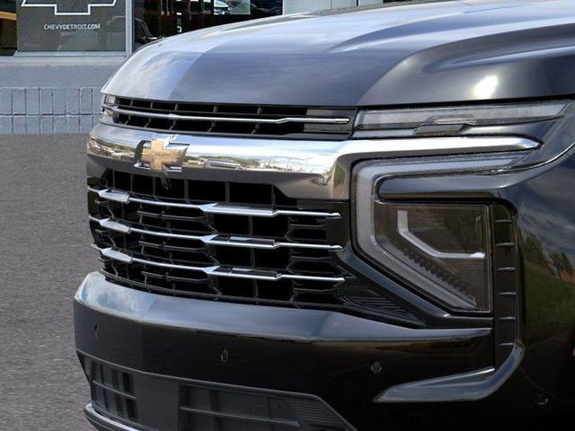 New 2026 Chevrolet Suburban LT image 13