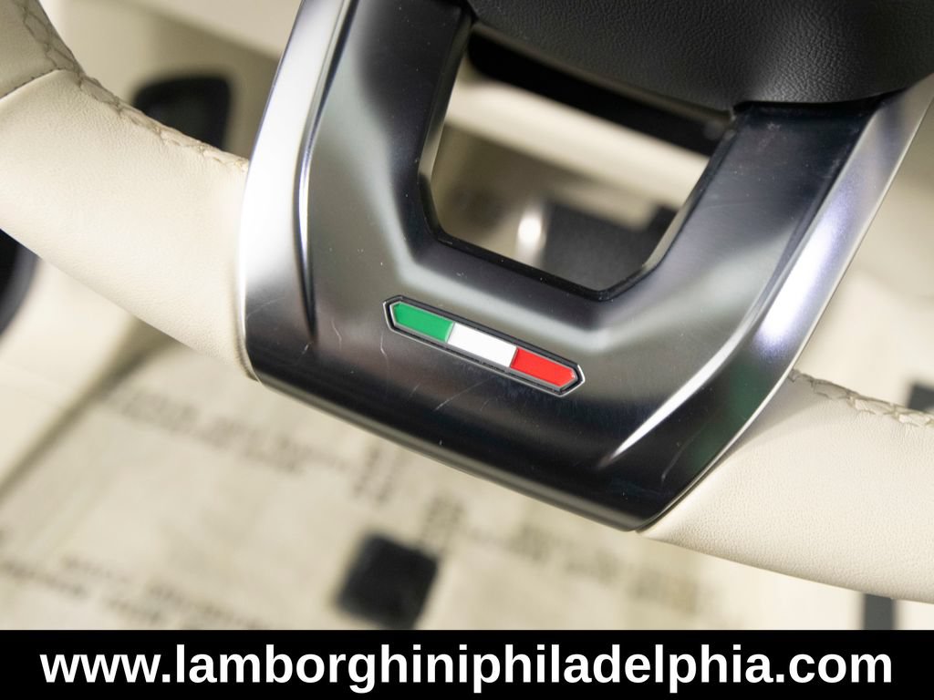 Used 2023 Lamborghini Urus S AWD/4WD image 21