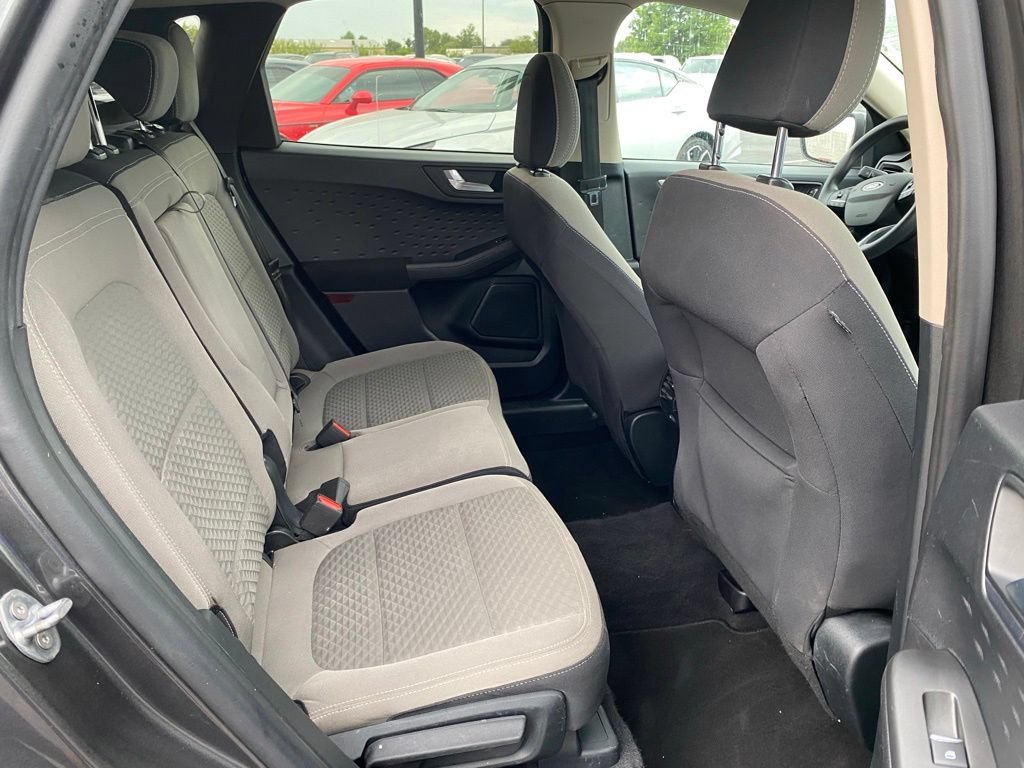 Used 2020 Ford Escape SE FWD image 10