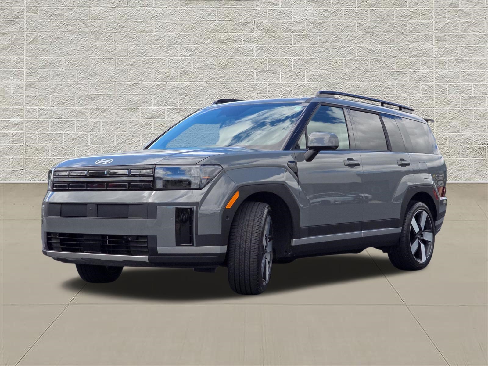 Used 2024 Hyundai Santa Fe Limited AWD/4WD image 3