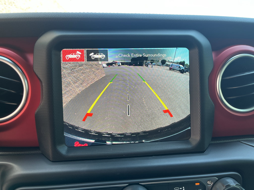 Certified 2022 Jeep Wrangler Unlimited Rubicon w/ LED Lighting Group AWD/4WD image 18