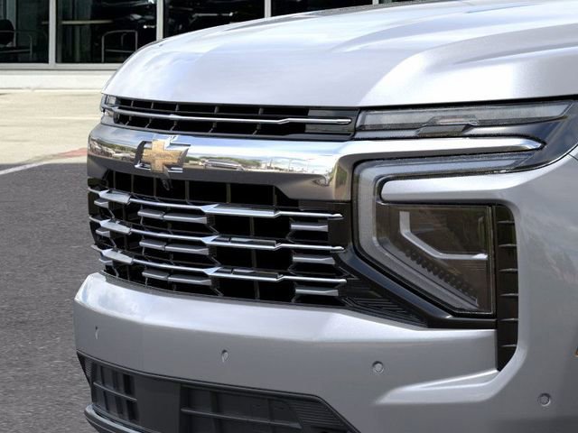 New 2025 Chevrolet Suburban Premier image 13