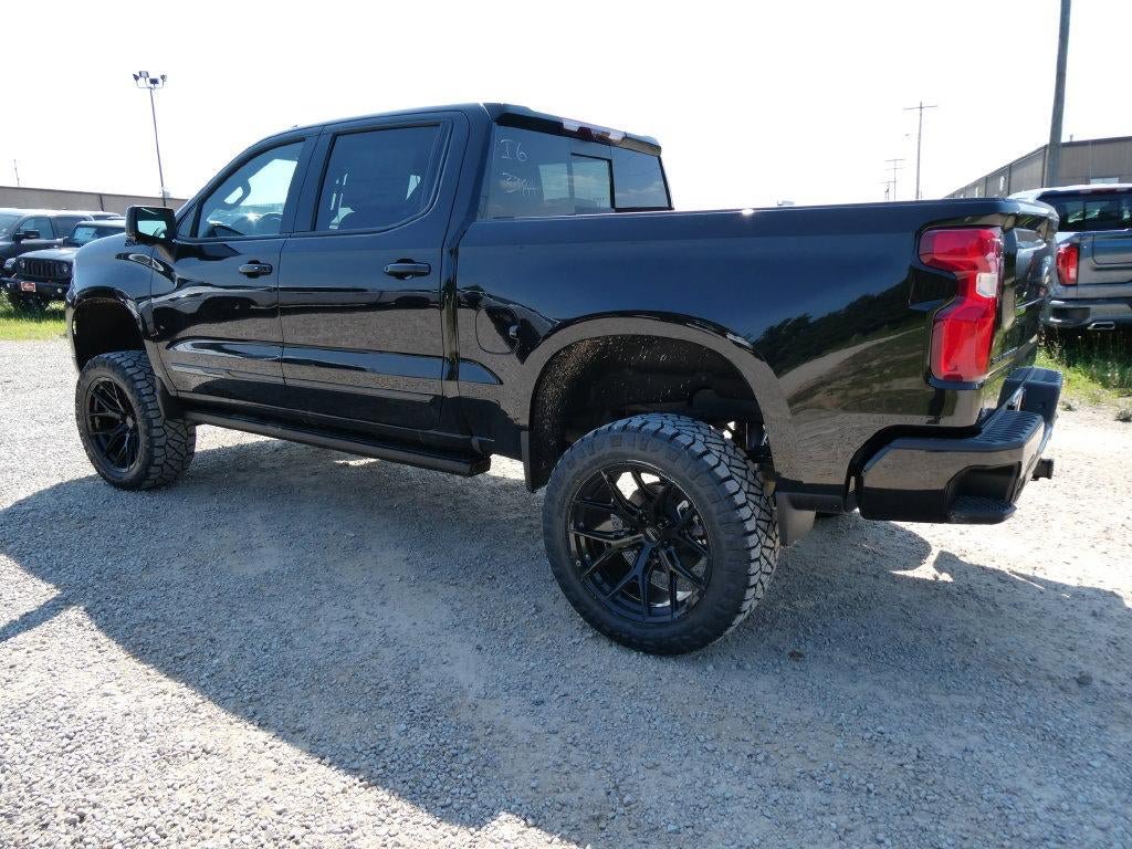 New 2026 Chevrolet Silverado 1500 High Country w/ Midnight Edition AWD/4WD image 11