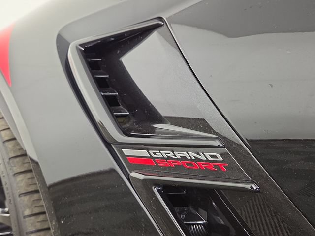 Used 2019 Chevrolet Corvette Grand Sport RWD image 32