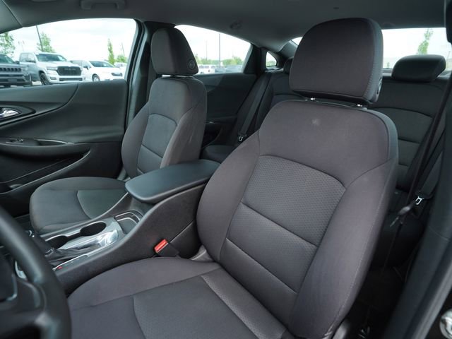 Used 2017 Chevrolet Malibu LS FWD image 35