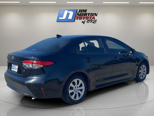 Used 2021 Toyota Corolla LE FWD image 5