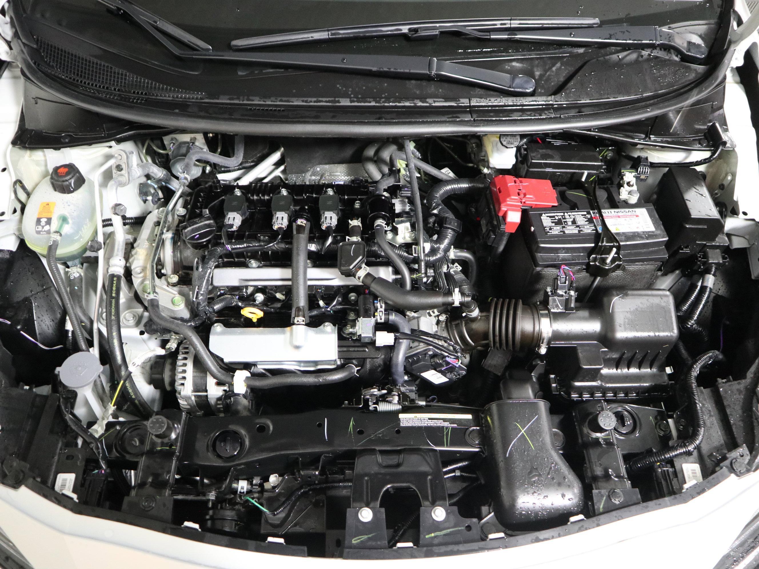 Used 2025 Nissan Versa SV w/ Trunk Package image 13