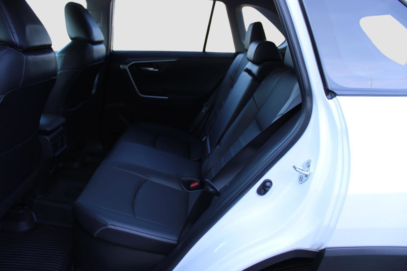 Used 2024 Toyota RAV4 Limited image 36