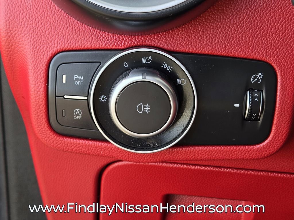 Used 2020 Alfa Romeo Stelvio w/ Nero Edizione RWD image 26