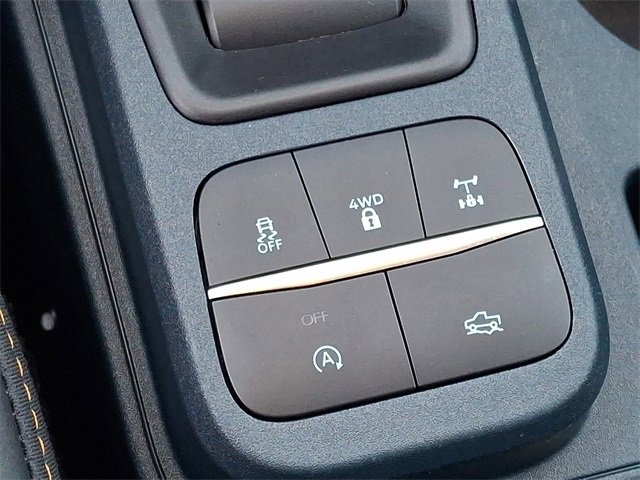 Used 2025 Ford Maverick Tremor image 30