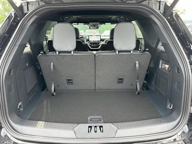 New 2026 Ford Explorer ST-Line w/ ST-Line Street Pack AWD/4WD image 28
