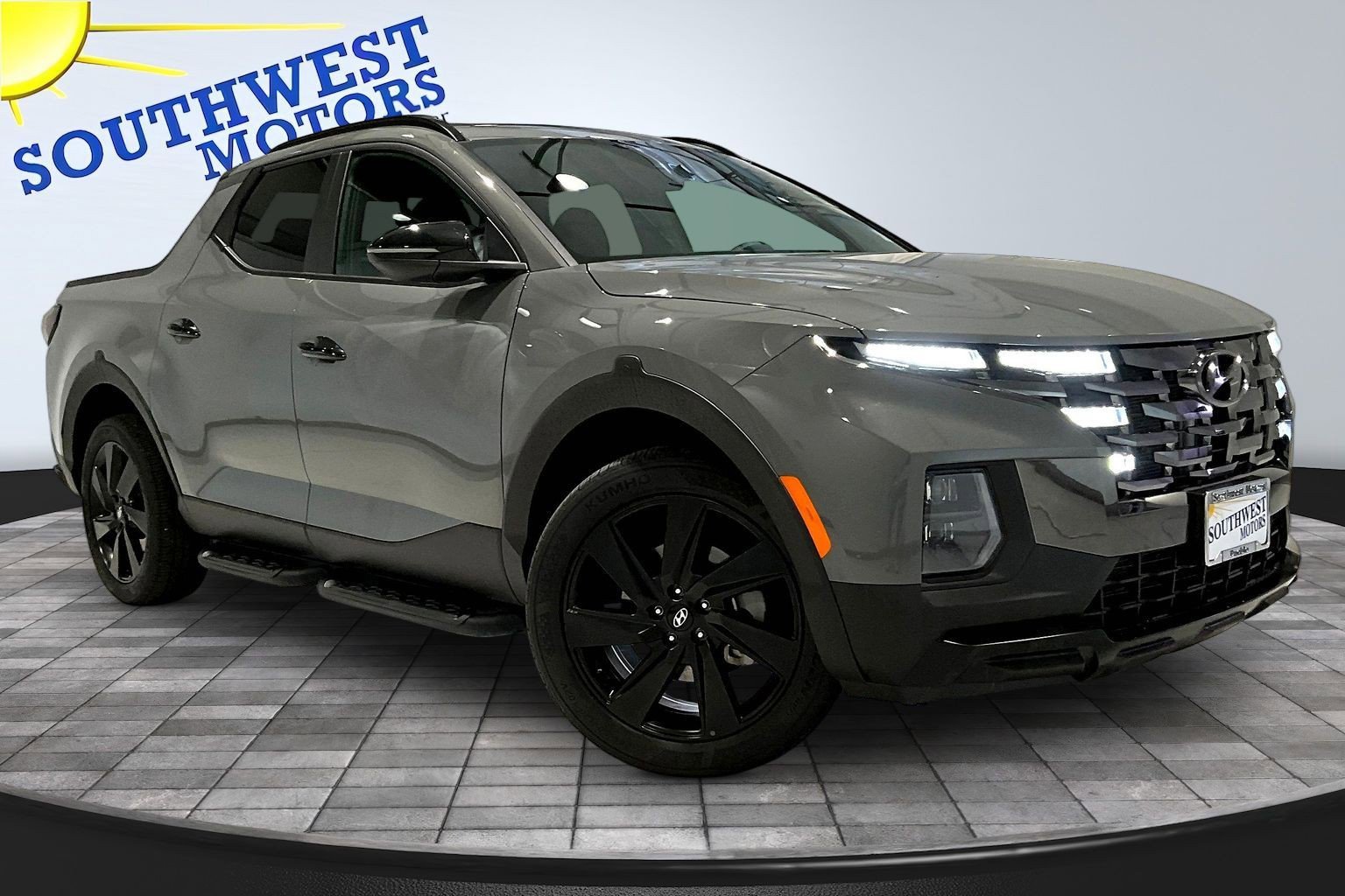 Used 2024 Hyundai Santa Cruz Night AWD/4WD image 3
