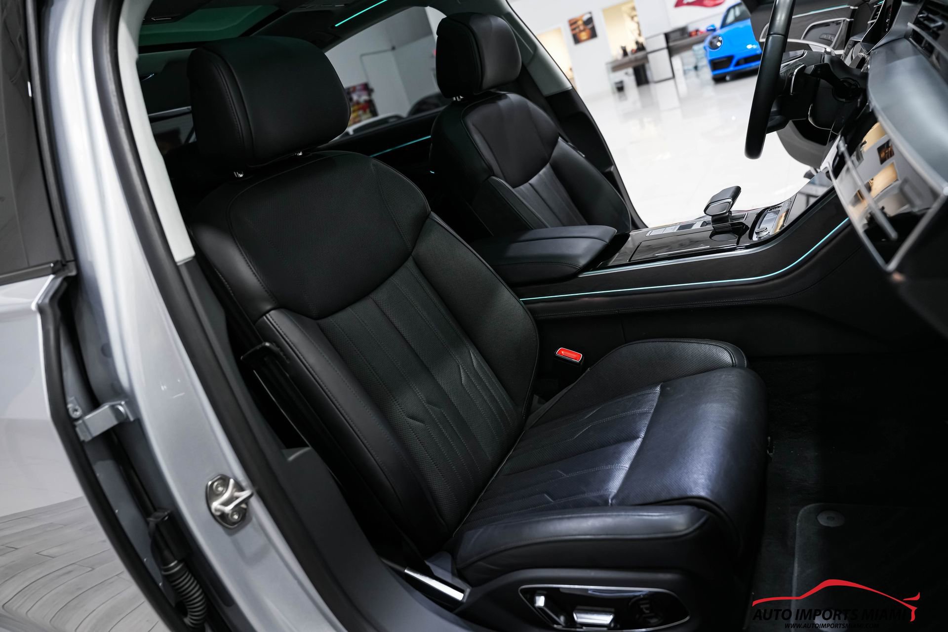 Used 2022 Audi A8 L 3.0T w/ Executive Package image 45