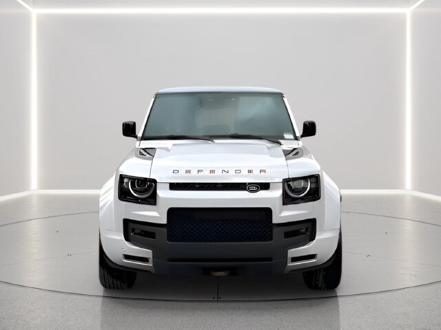 New 2026 Land Rover Defender 110 OCTA AWD/4WD image 54