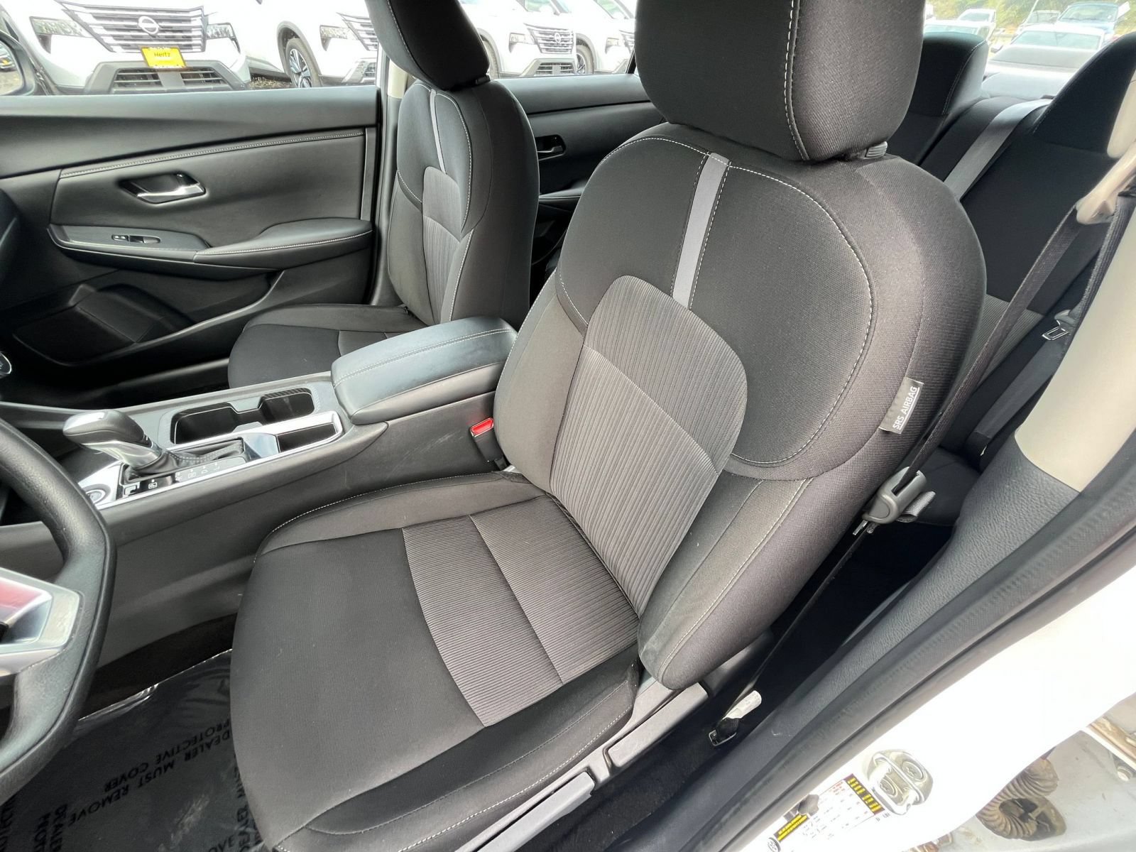 Used 2025 Nissan Sentra SV FWD image 35