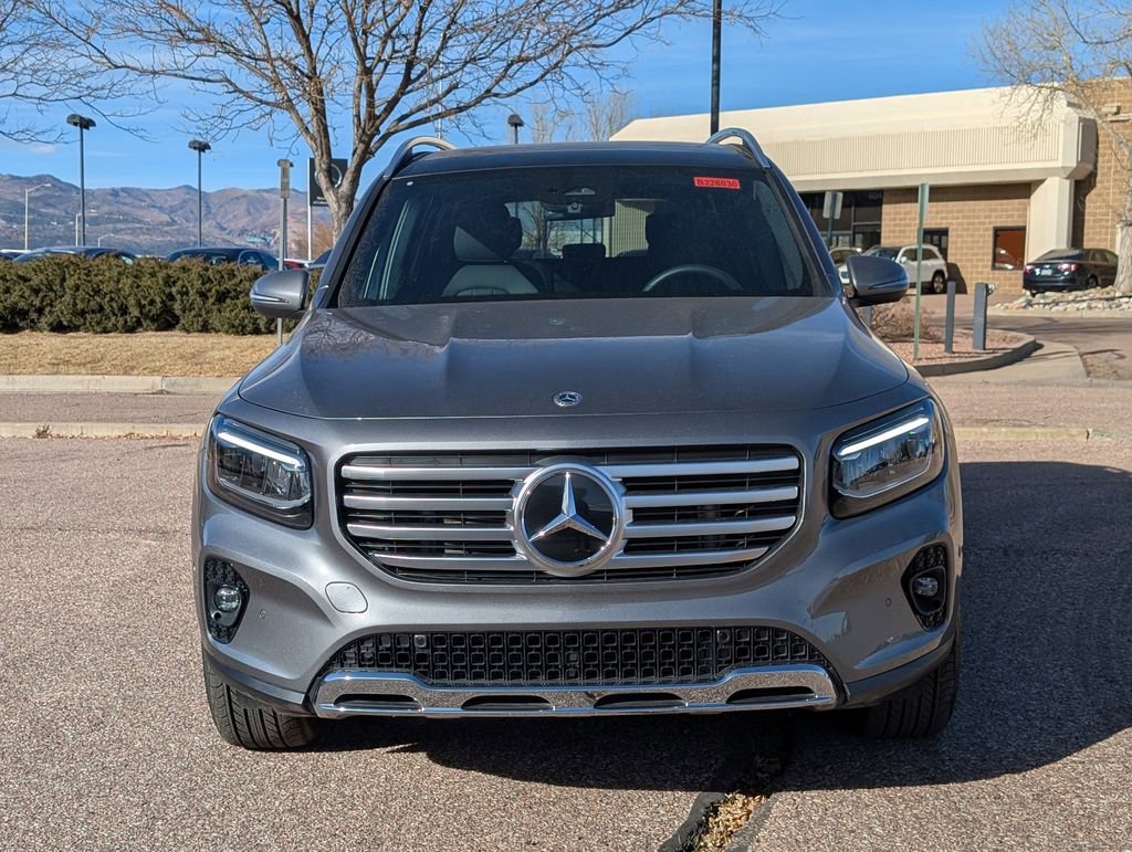 Used 2026 Mercedes-Benz GLB 250 GLB 250 image 2