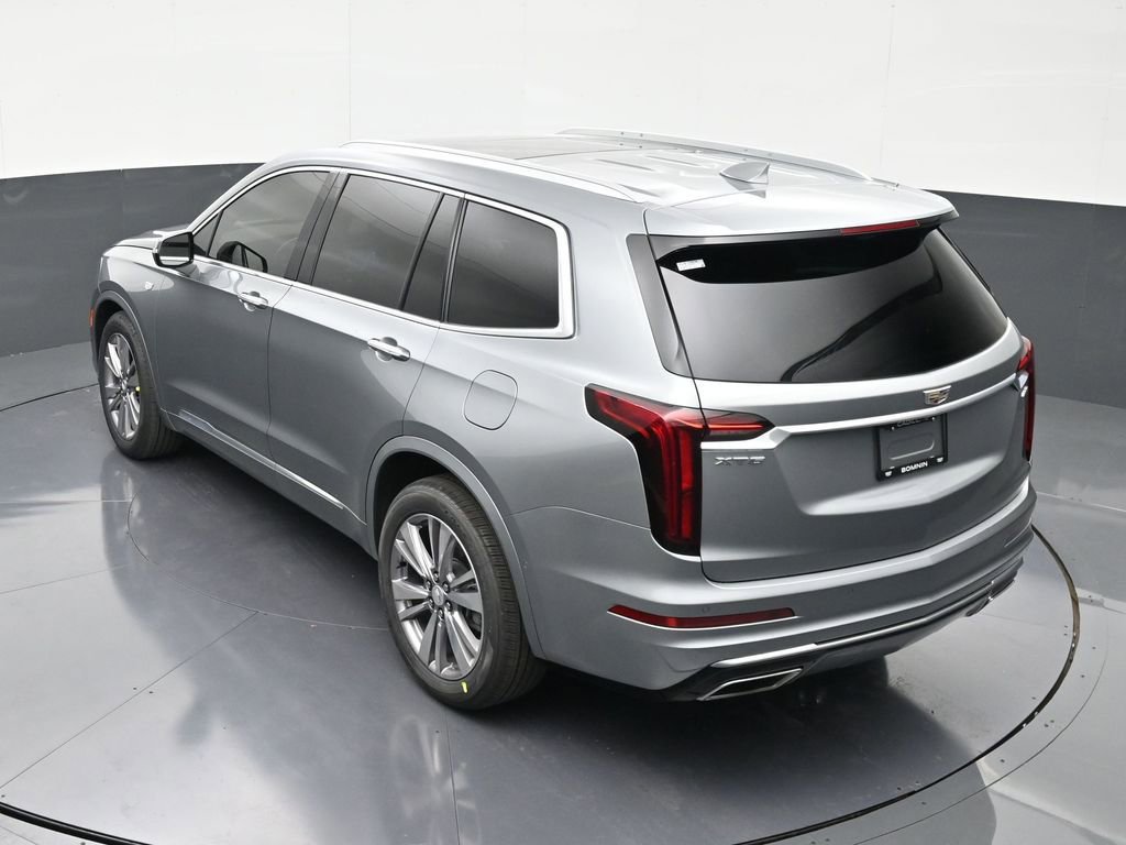 Certified 2023 Cadillac XT6 Premium Luxury w/ Technology Package FWD image 14