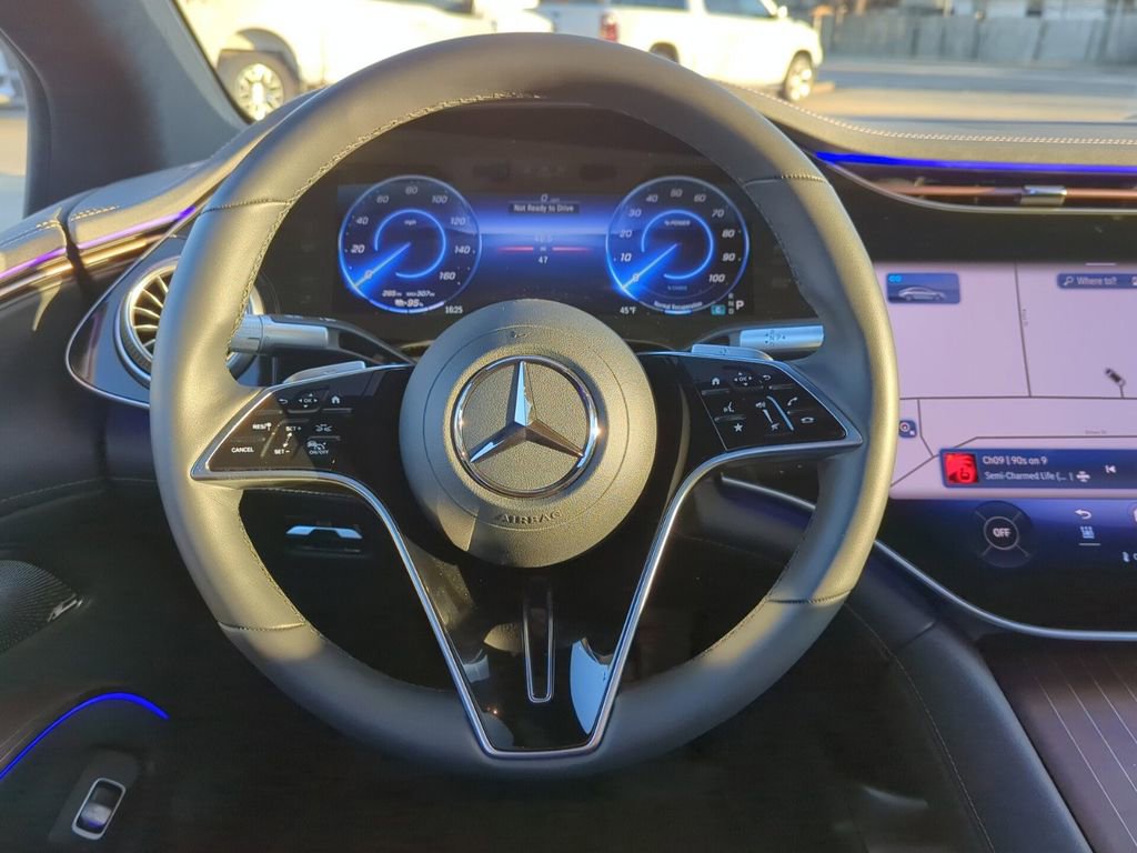 Used 2023 Mercedes-Benz EQS 580 4MATIC Sedan image 18