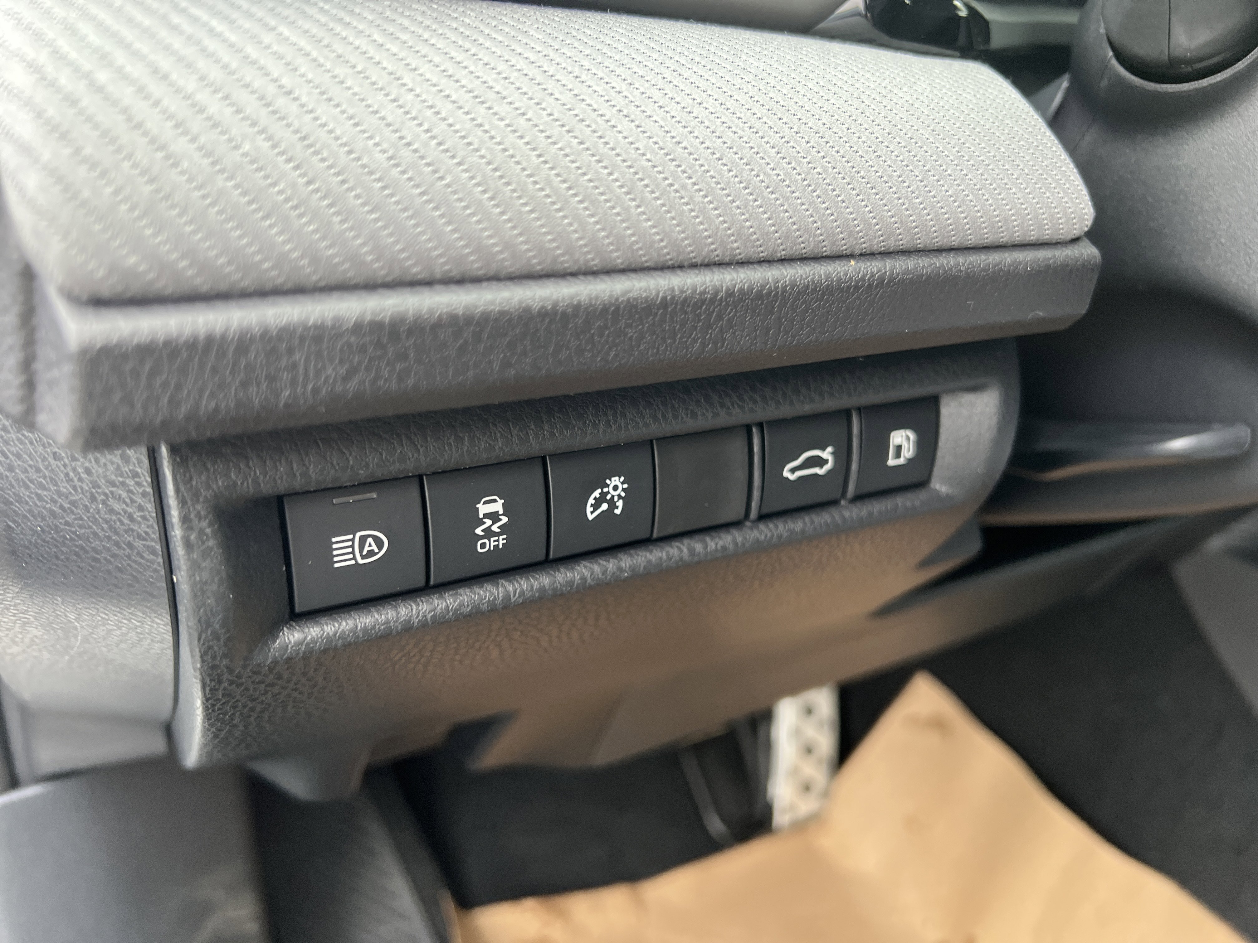 New 2026 Toyota Camry SE image 18