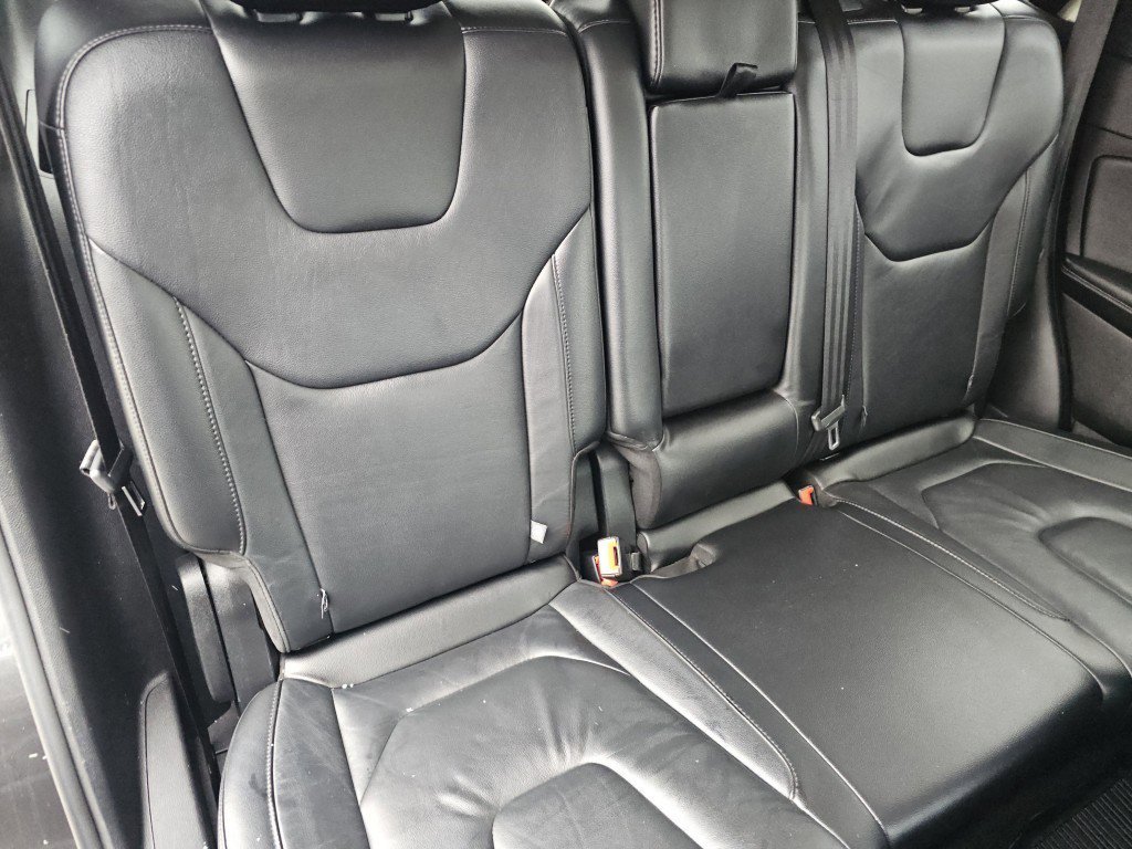 Used 2016 Ford Edge Titanium w/ Technology Package image 25