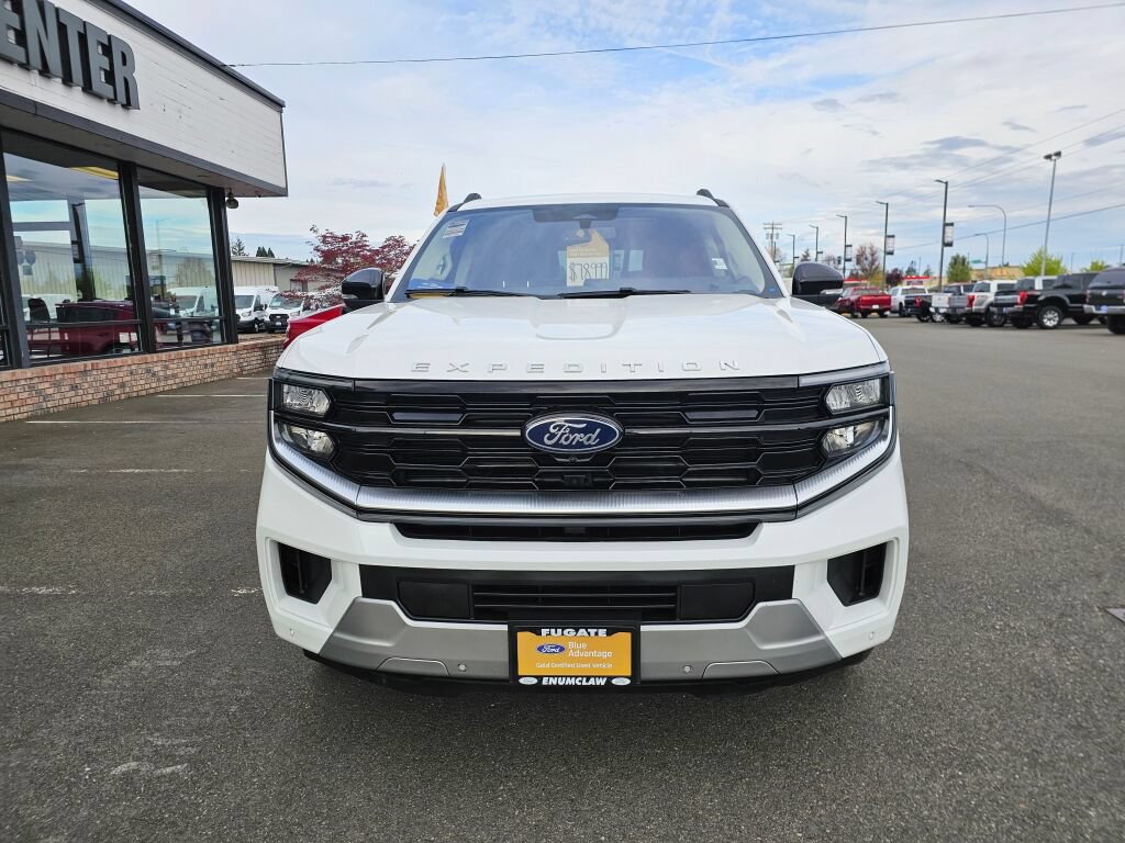 Certified 2025 Ford Expedition Max Platinum AWD/4WD image 3