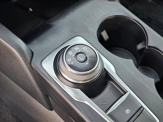 Used 2022 Ford Escape SEL w/ Technology Package image 12