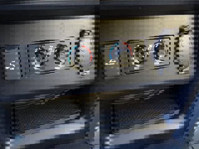 Used 2023 Toyota 4Runner Limited image 9