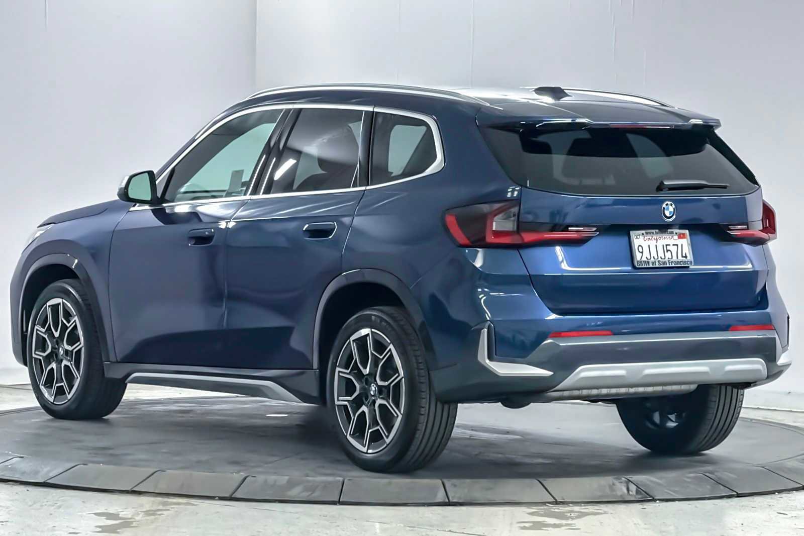 Used 2023 BMW X1 xDrive28i w/ Convenience Package image 6