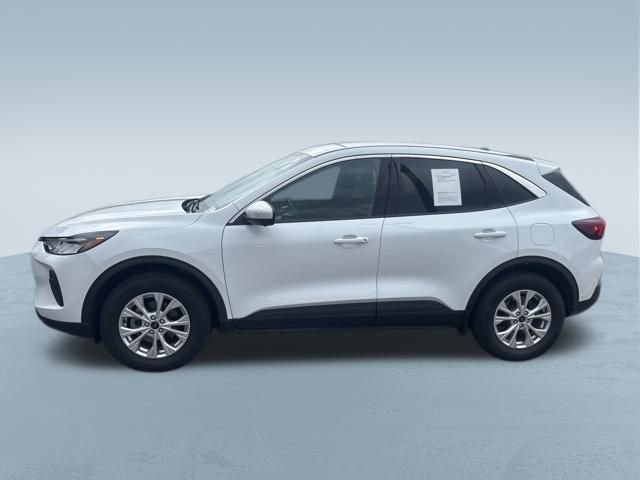 Used 2023 Ford Escape Active image 47