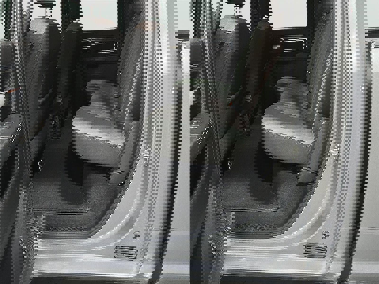 Used 2024 RAM 2500 Big Horn w/ Bed Utility Group image 18