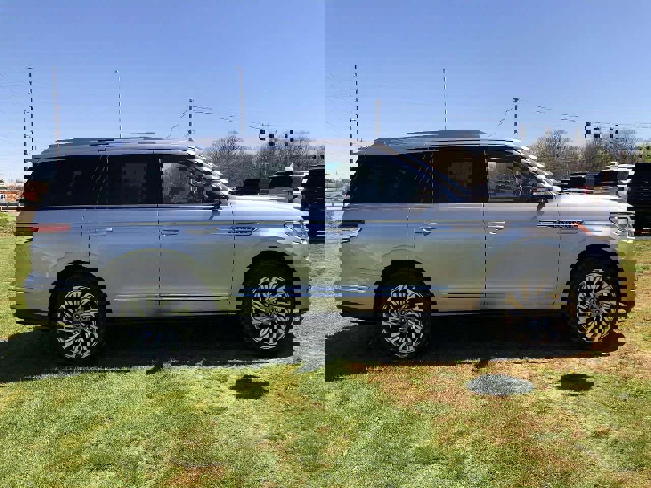 Used 2023 Lincoln Navigator Reserve image 6