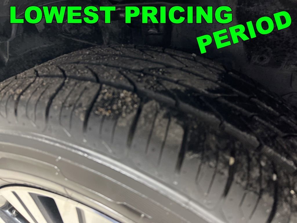 Used 2022 Nissan Rogue SV image 41